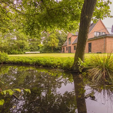 House Lyngby 孔恩斯灵比